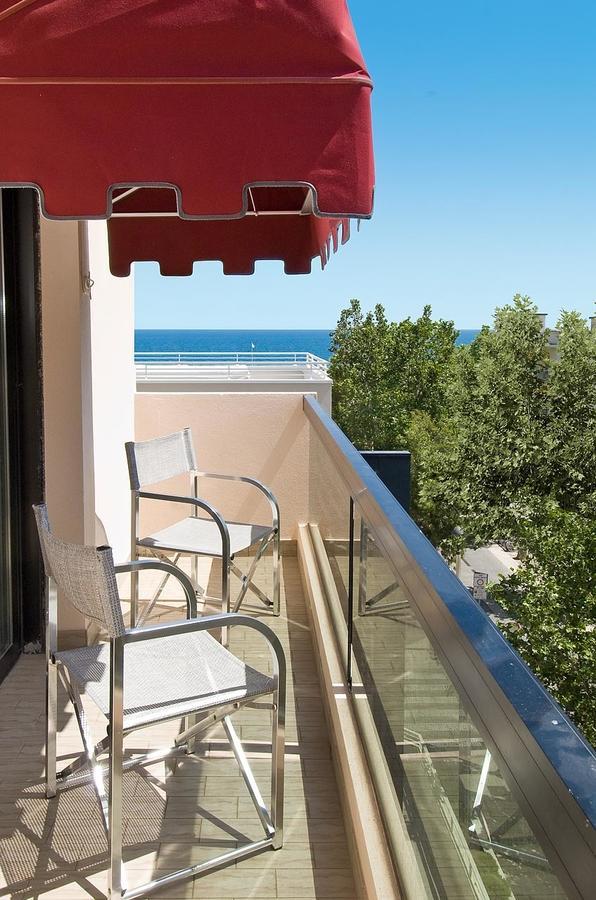 Hotel Novella Misano Adriatico Exterior photo